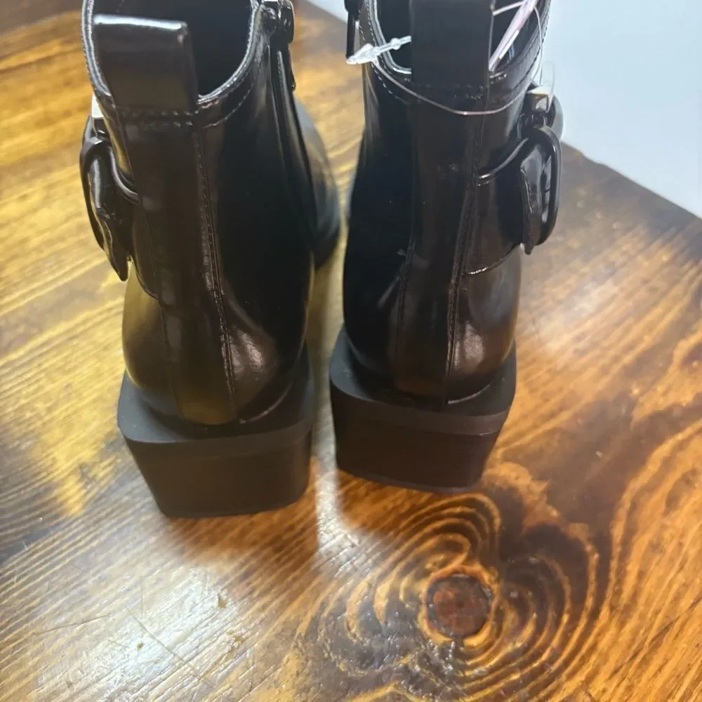Wild‎ Fable Black Pointed Toe Buckle Ankle Boots Size 7